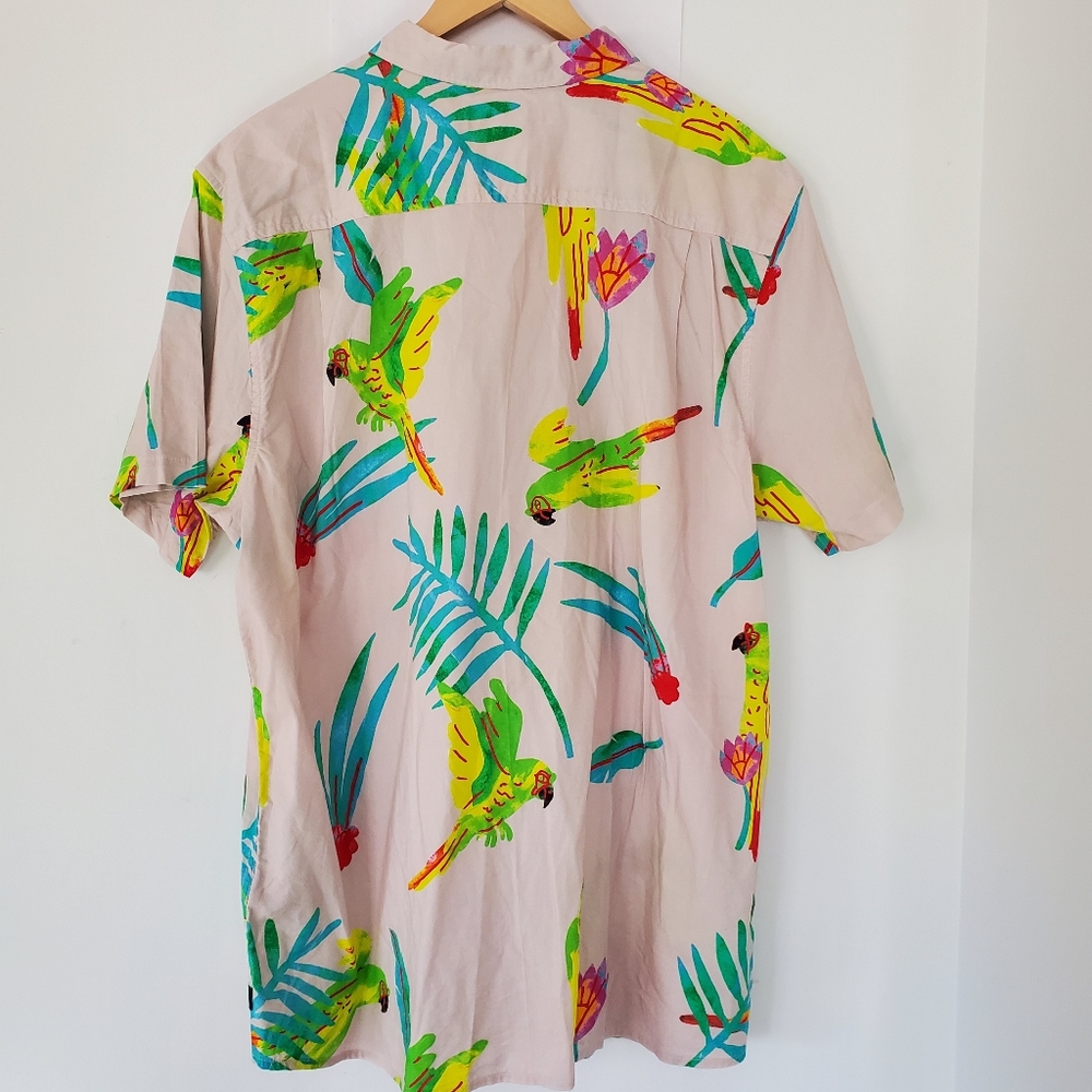 ROARK Men XL Journey Macaw Tan Tropical Button SS Shirt Logo Casual Island Vacay - Picture 8 of 15